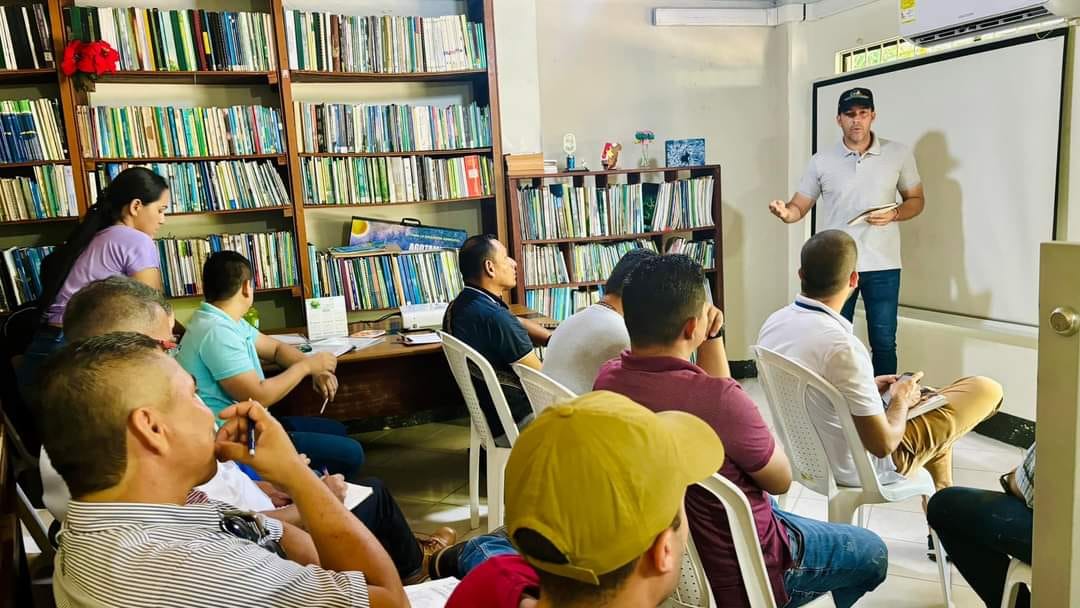 imagen alusiva a  Socialización del plan de reconversión socio laboral para la población indigena del Departamento del Guainía